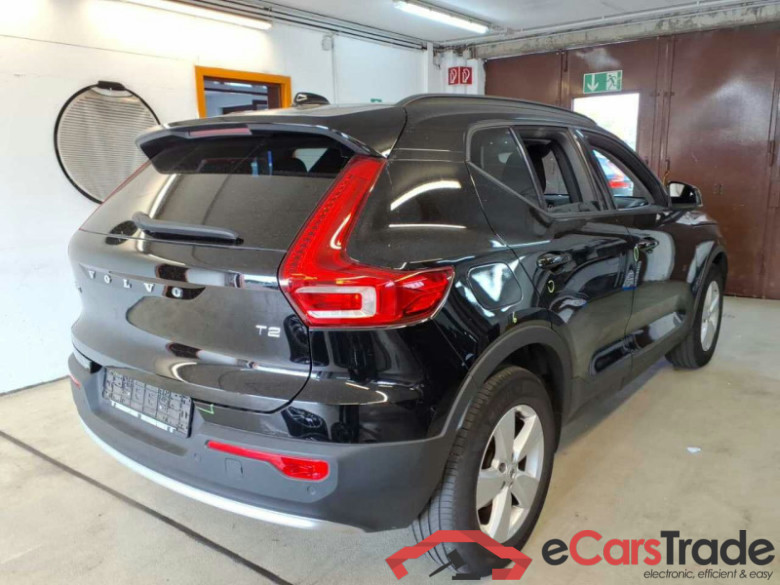 Volvo XC40  #4