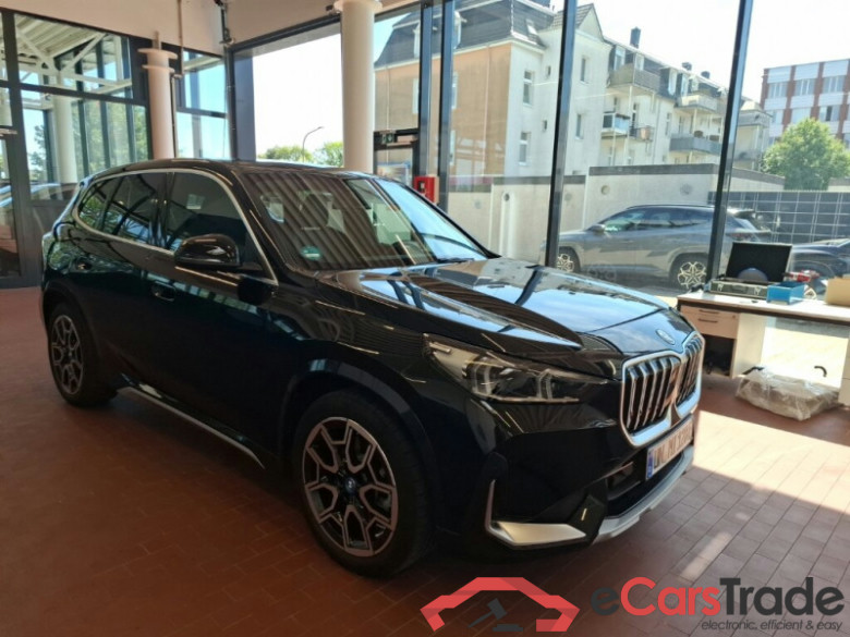 BMW iX1  #1