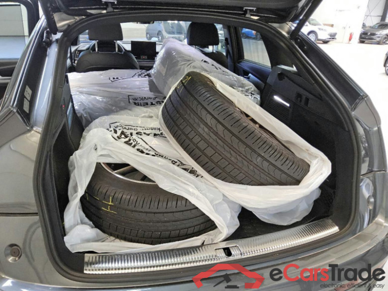 Audi Q5 Sportback  #3