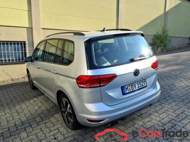 Volkswagen Touran  #4