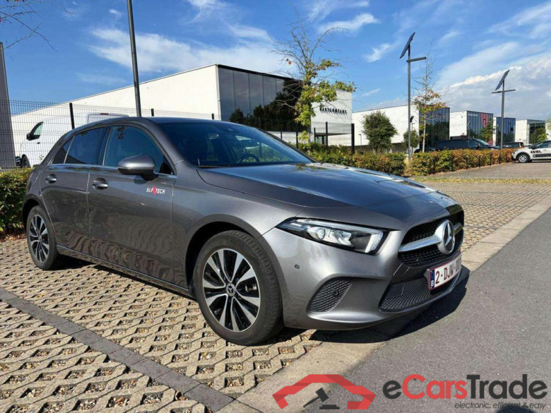 MERCEDES-BENZ A-Class PHEV (W177) A 250 e PHEV Business Line