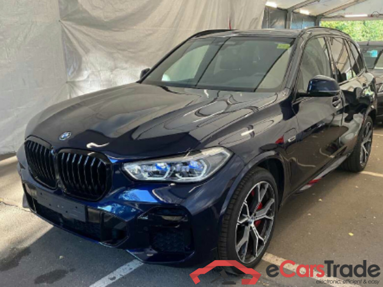 Baureihe X5 xDrive 45 e M Sport 3.0 290KW AT8 E6d #1