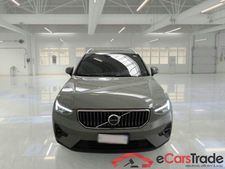VOLVO XC40 / 2021 / 5P / SUV T5 RECHARGE PLUG-IN AUTO ULTIMATE BRIGHT #6