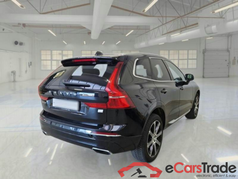 VOLVO XC60 / 2017 / 5P / SUV T6 PLUG-IN AWD AUTO RECHARGE INS. EXP #2