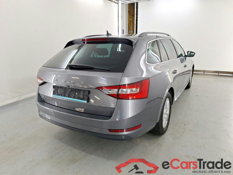 SKODA SUPERB COMBI 1.5 TSI ACT 110KW DSG7 CLEVER #4