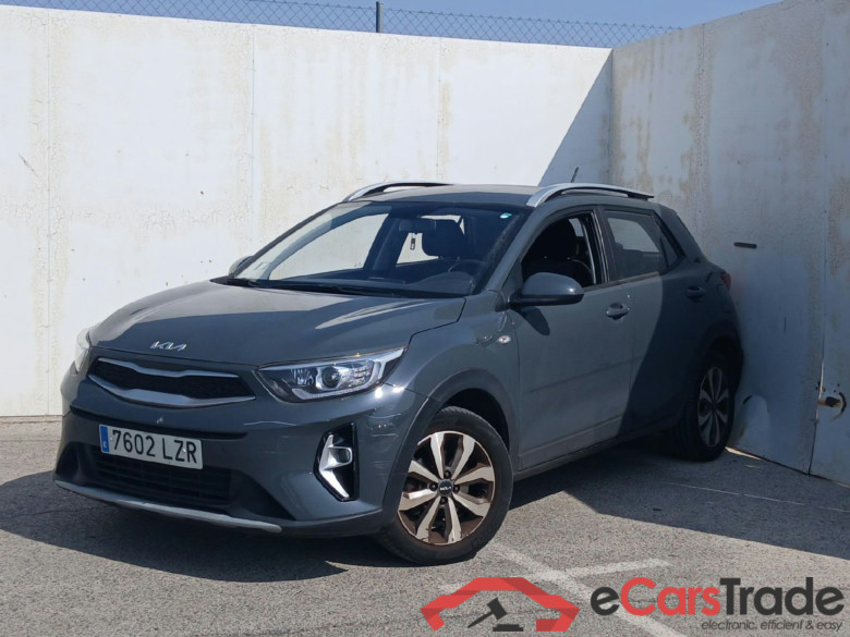 KIA Stonic / 2017 / 5P / todoterreno 1.2 DPi 62kW (84CV) Concept #1