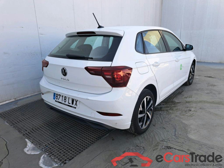 VOLKSWAGEN Polo / 2021 / 5P / berlina con portón Life 1.0 TSI 70kW (95CV) #2