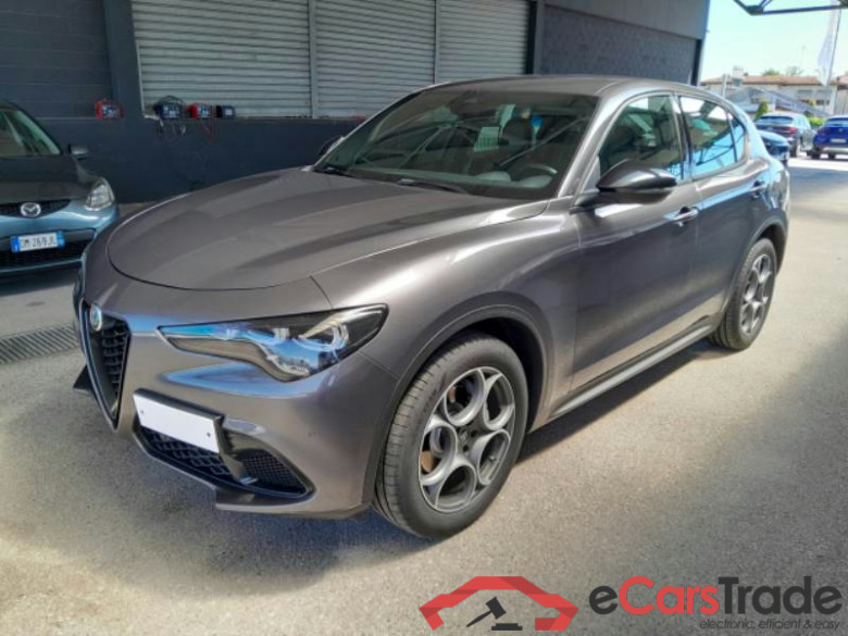 ALFA ROMEO STELVIO / 2017 / 5P / SUV 2.2 TD 210 CV SPRINT AT8 Q4 #1