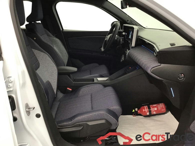 Renault R 4 Confort Electric 152hp #6