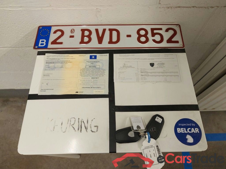 Peugeot 308 1.2 PureTech 130 S&S Allure Pack 5d #4
