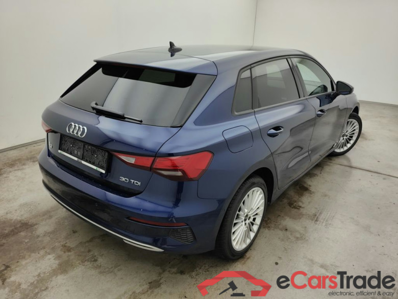 Audi A3 Sportback 2.0 30 TDi 85kW S tronic Advanced 5d #2