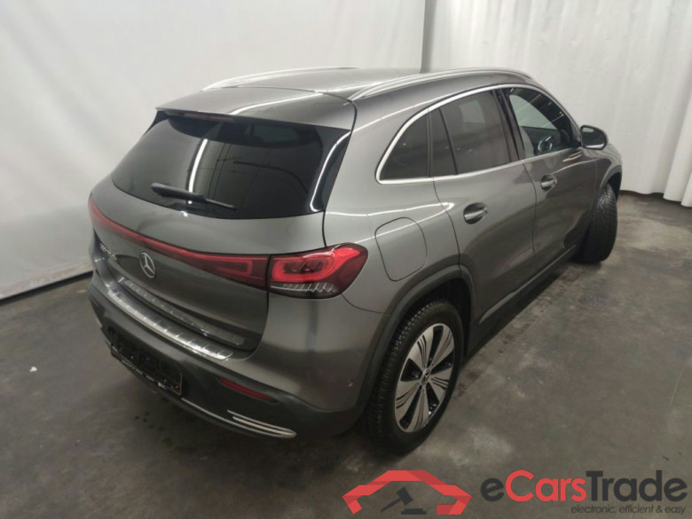 MERCEDES EQA (H293) 66.5 kWh EQA 250+ Business Line 5d *tijdens consignatie barst in voorruit ontstaan* #2