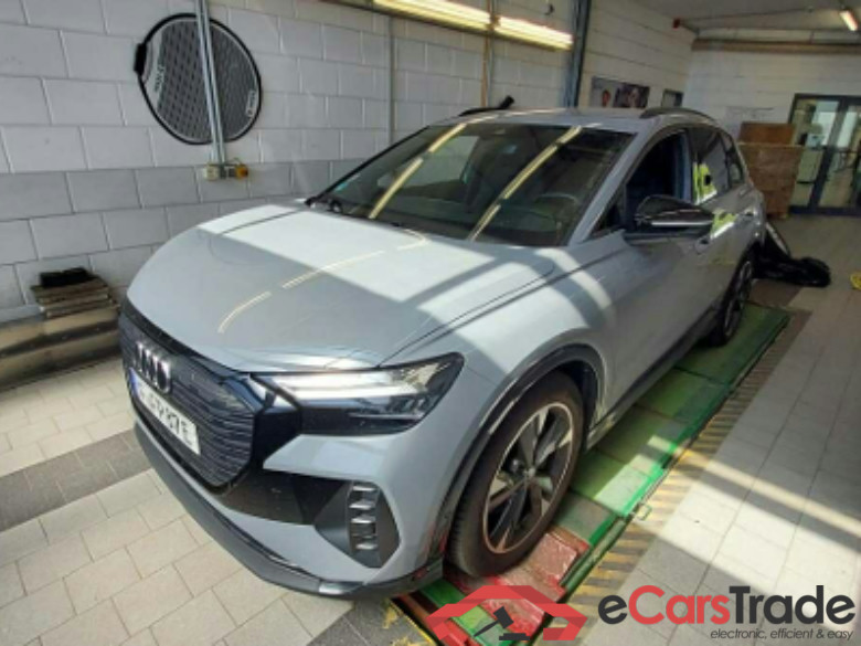 Q4 e-tron 45 e-tron quattro #1