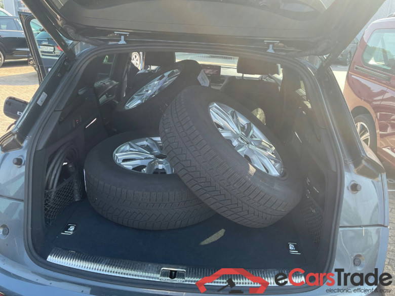 Q5 50 TFSI e quattro S line 2.0 TFSI 220KW AT7 E6d #3
