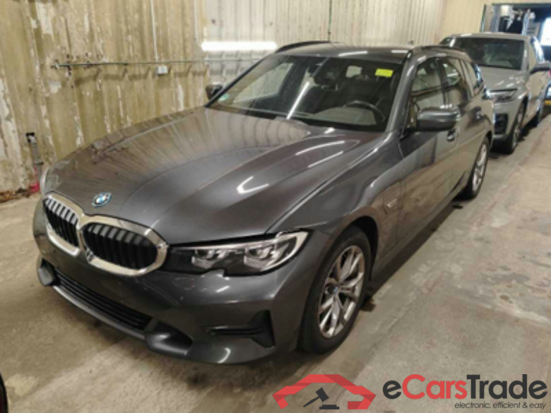 Baureihe 3 Touring 320 e Sport Line 2.0 150KW AT8 E6d #1