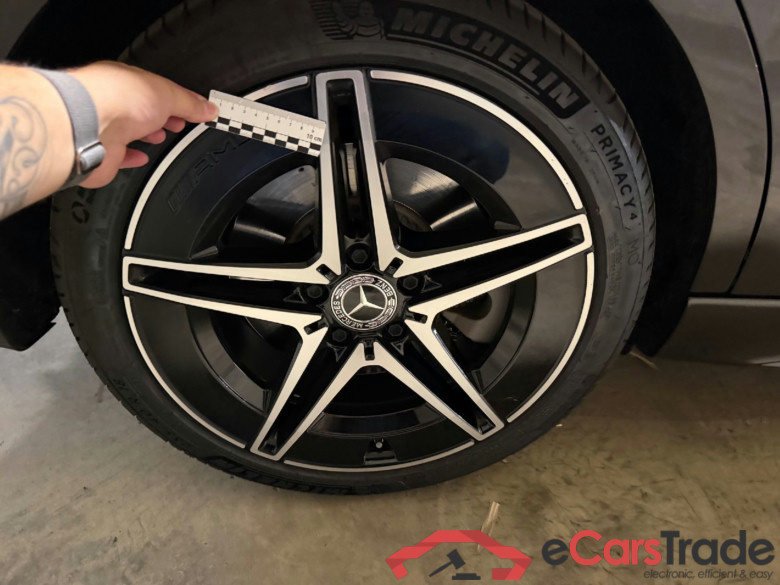 MERCEDES-BENZ C-Klasse Diesel Plug-in Hybrid C 300 de 9G-TRONIC AMG Line Advanced 4d 145kW #4