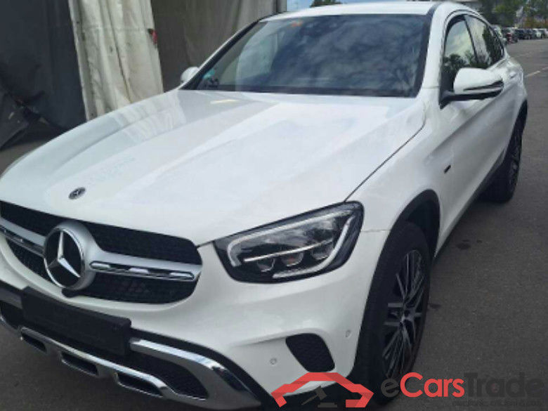 GLC -Klasse Coupe GLC 300 e 4Matic (253.353) 2.0 235KW AT9 E6d #1