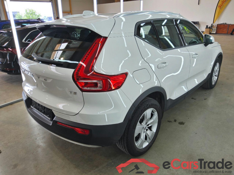 XC40 Momentum Pro 2WD 1.5 T3 120KW AT8 E6d #2