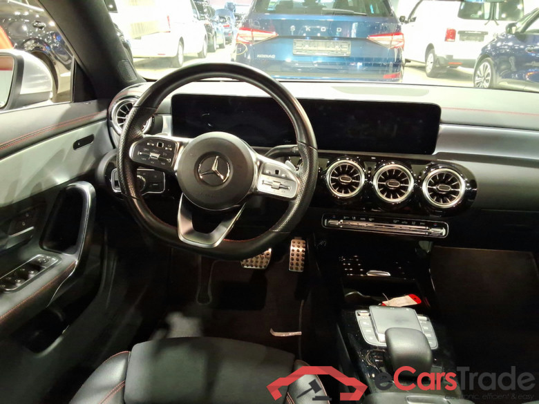 MERCEDES-BENZ CLA SHOOTING BRAKE 2.0 CLA 180 D AMG LINE DCT SH BR #2