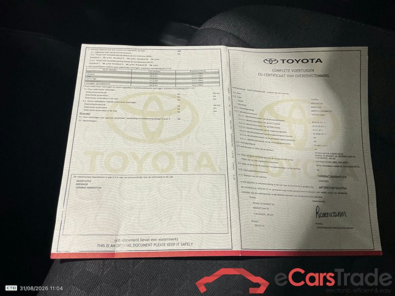 TOYOTA YARIS 1.5 VVT-I HEV DYNAMIC E-CVT #3