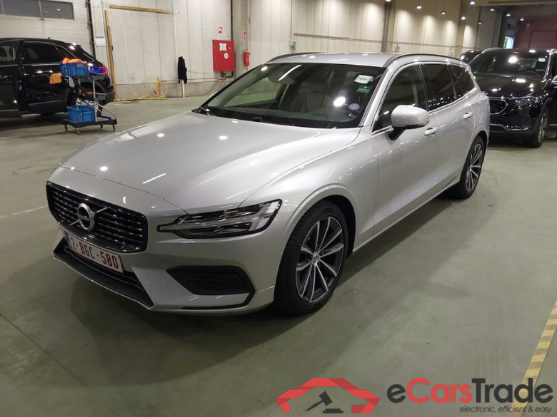 VOLVO V60 2.0 B4 D MHEV MOMENTUM PRO AUTO