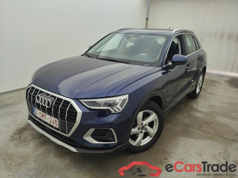 Audi Q3 35 TDI S tronic Advanced Business Editio 5d