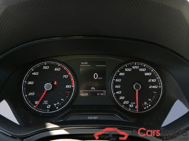 SEAT Ibiza / 2017 / 5P / berlina con portón 1.0 TSI 81kW (110CV) Style Plus (AC2) #4