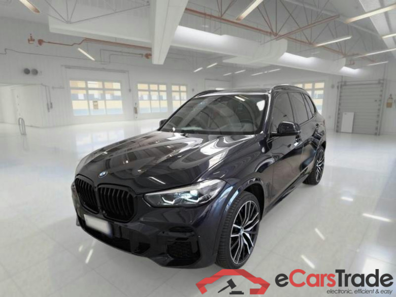 BMW X5 / 2018 / 5P / SUV XDRIVE 30D MH48V MSPORT AUTOM.