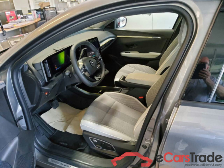 Renault Scenic E-Tech Electric (01.2024->) DE - SUV5 EV87 220HP, Iconic (Batt. 87 kWh), 2024 - 2026 #5