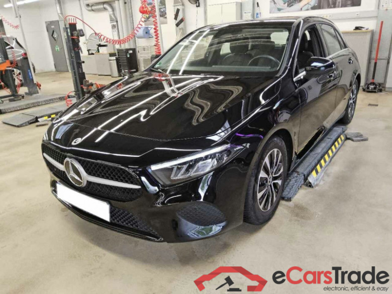 Mercedes-Benz A (BM 177)(03.2018->) DE - LimS5 A 180 EU6e, (Facelift) 2024 - 2026