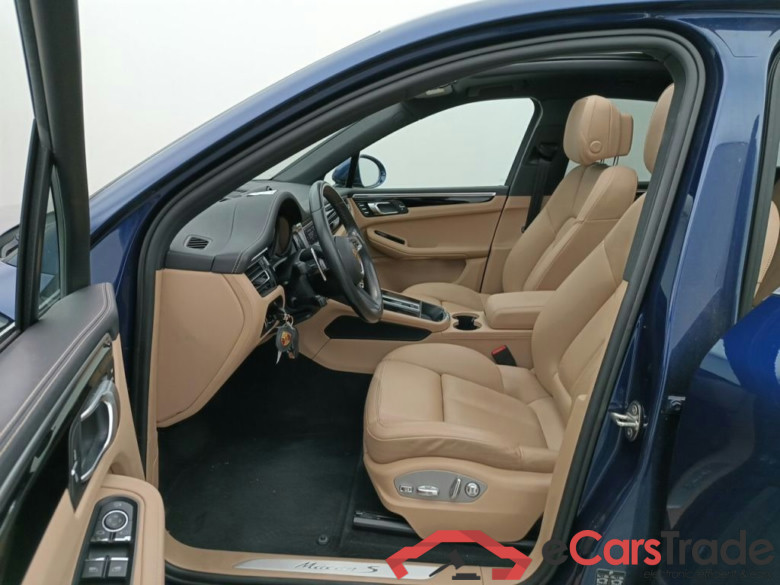 PORSCHE MACAN S - 2022 2.9 V6 Bi-Turbo 381hp PDK 5d #3