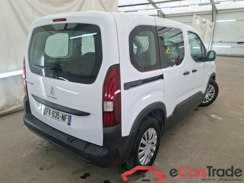 Rifter Active L1 1.2 PureTech 110 CV #3