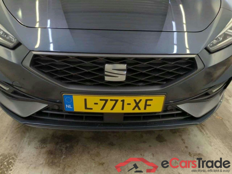 SEAT LEON 1.5 eTSI FR Bns Int #4