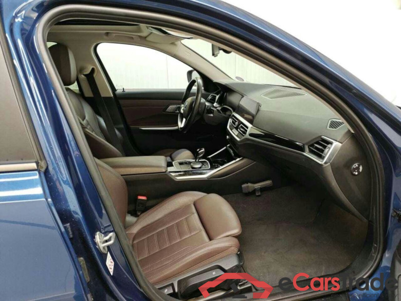BMW 3-serie Touring 320e Bns Ed.P #4