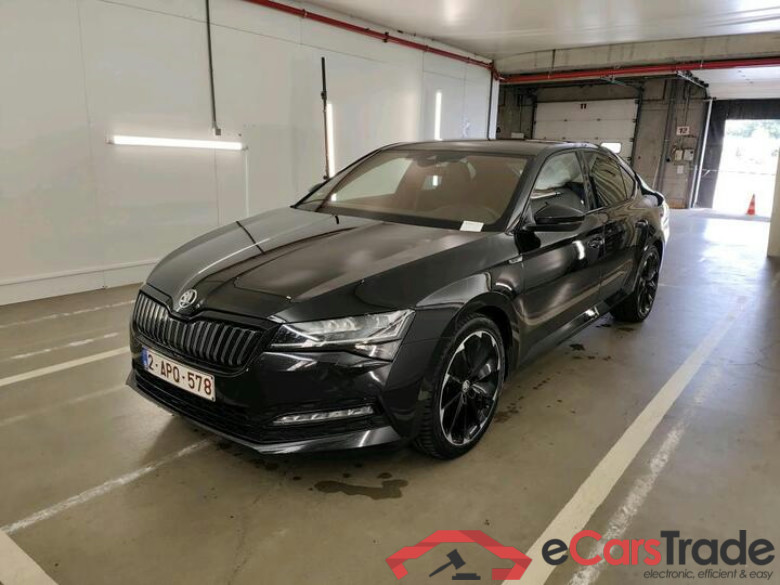Skoda Superb Superb 1.4 TSI iV DSG6 Sportline (PHEV) 160kW/218pk  5D/P Auto-6