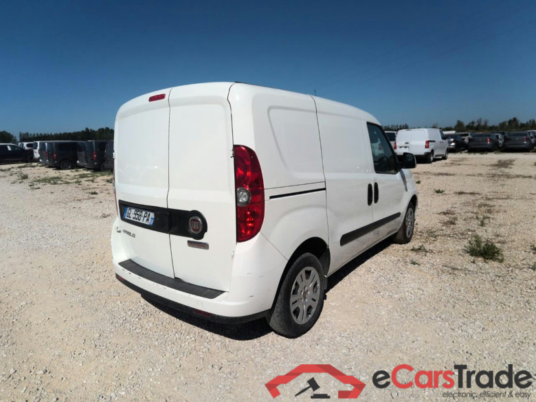 DOBLO CARGO 16MJT 105 PR LOUNG #4
