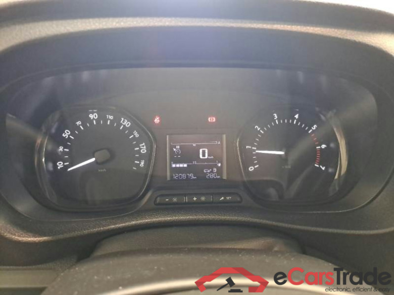 OPEL VIVARO LIFE / 2019 / 4P / COMBI 1.5 DIESEL 120CV SeS L1H1 MT6 #4