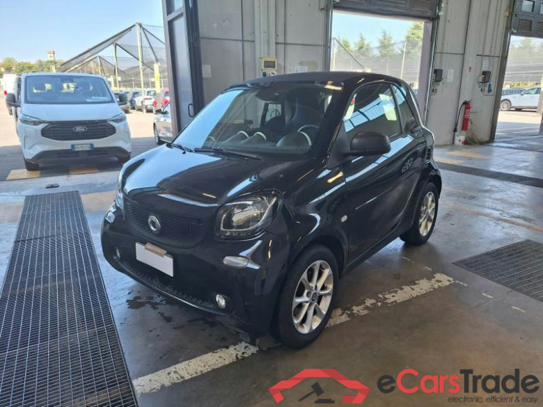 SMART FORTWO COUPÈ / 2014 / 3P / COUPE 70 1.0 52KW YOUNGSTER TWINAMIC #1