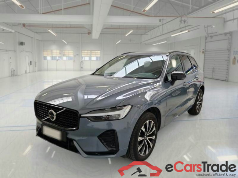 VOLVO XC60 / 2021 / 5P / SUV B4 D AWD AUTOMATICO PLUS DARK #1