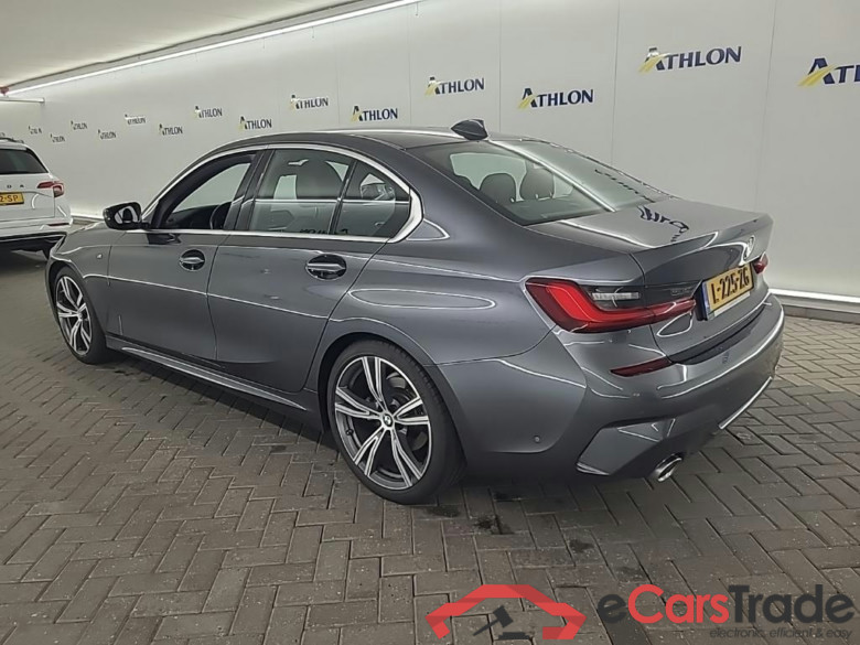 BMW 3 Serie Sedan 318iA 4D 115kW #4
