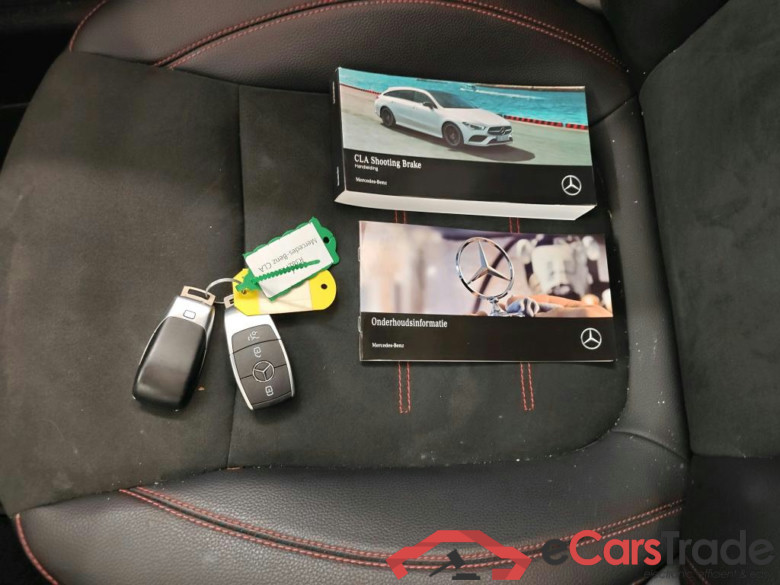 Mercedes-Benz CLA Shooting Brake CLA 250 e DCT Bus. Sol. AMG Limited 5d #4