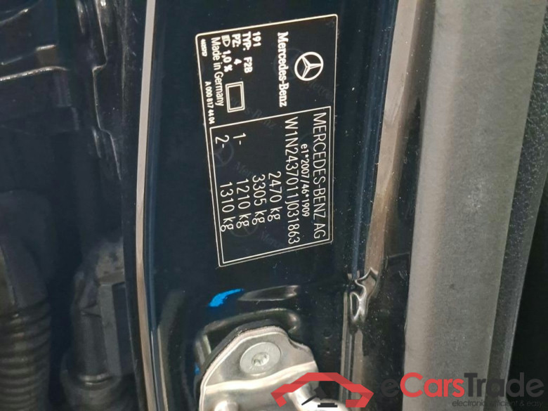Mercedes-Benz EQA 250 Business Solution AMG auto 5d #6