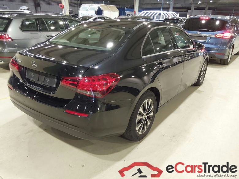 MERCEDES-BENZ A-CLASS LIMOUSINE 2.0 A 180 D BUSINESS SOLUTION DCT #4