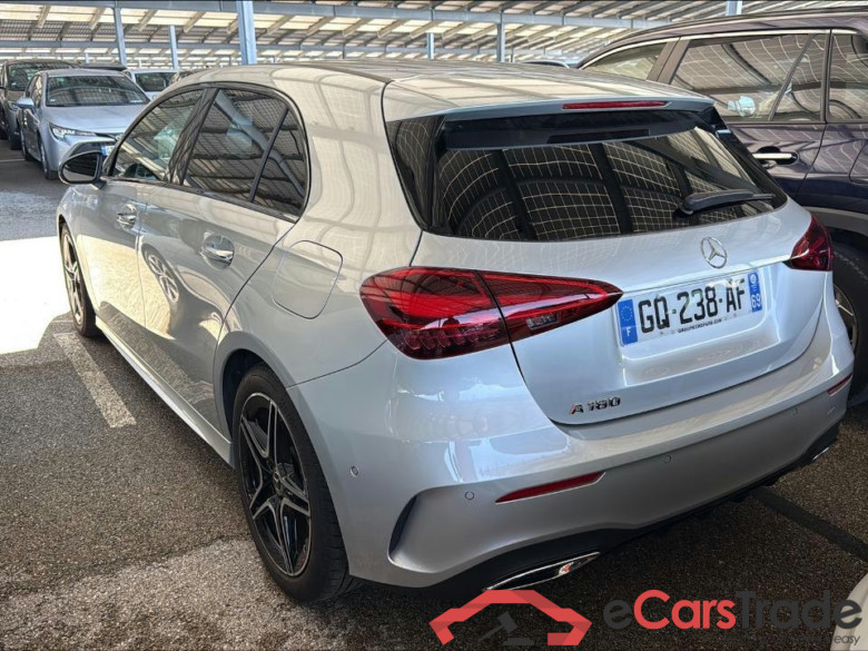 MERCEDES-BENZ Classe A Compact / 2022 / 5P / Berline A 180 AMG Line 7G-DCT #3