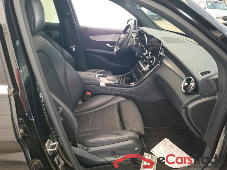 MERCEDES-BENZ GLC / 2019 / 5P / SUV 2.0 GLC 300 E BUSINESS LINE 4MATIC #6