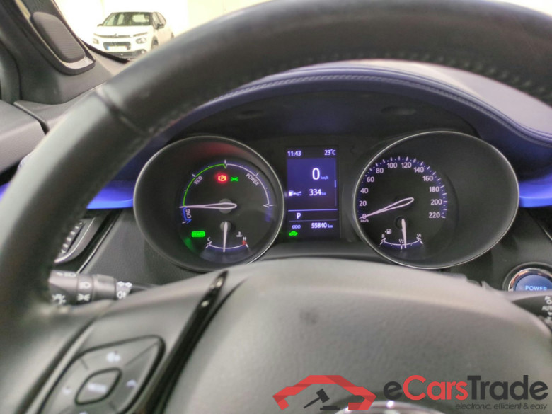 TOYOTA C-HR / 2016 / 5P / SUV 2.0 HYBRIDE 184 GRAPHIC #6