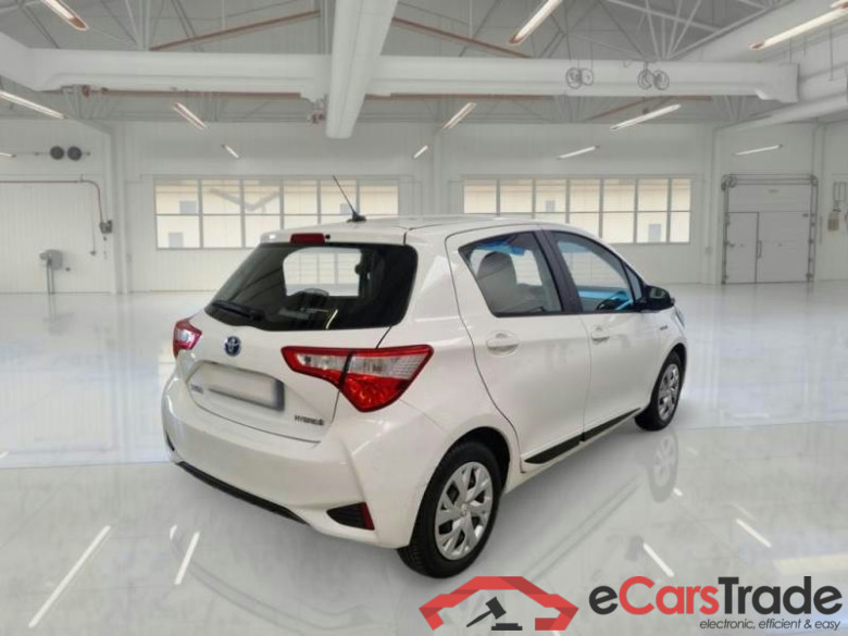 TOYOTA YARIS / 2017 / 5P / BERLINA 1.5 HYBRID ACTIVE MY18 #2