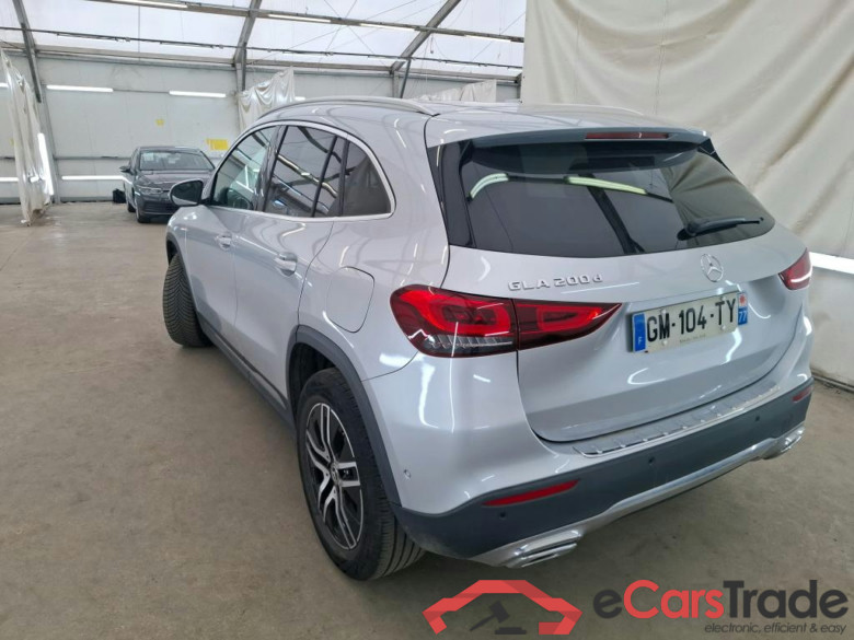 MERCEDES-BENZ GLA / 2020 / 5P / SUV 2.0 GLA 200 D BUSINESS LINE DCT #2