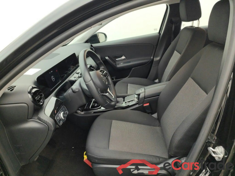 Mercedes-Benz A-Klasse A 180 d Business Solution Essential Aut. 5d #3