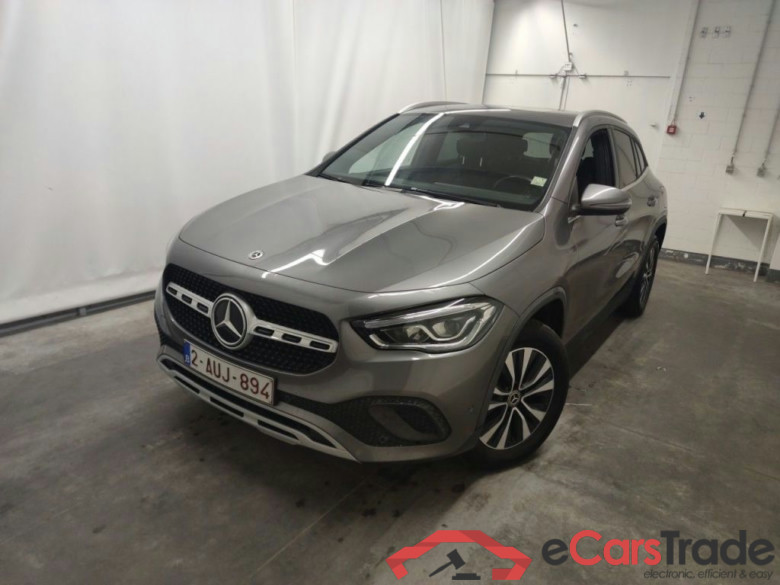 Mercedes-Benz GLA GLA 200 d 5d #1
